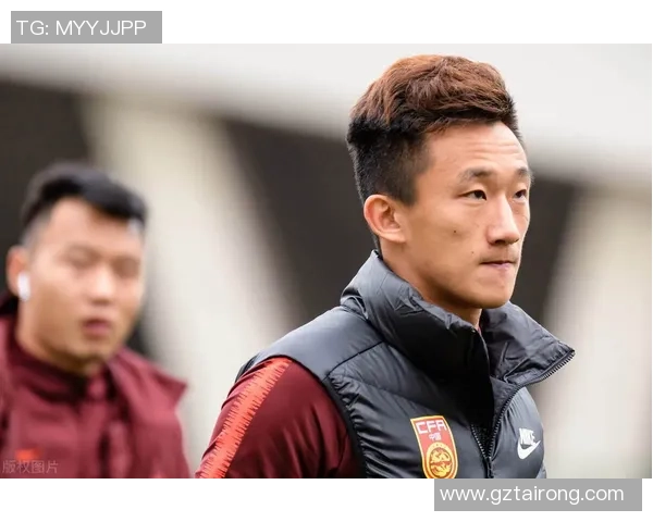 铜仁足球明星阵容正式揭晓球迷期待新赛季精彩表现